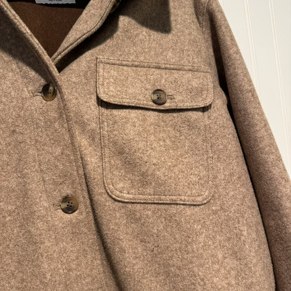 Old Navy Brushed Flannel Shacket Camel Size XL - Picture 3 of 6